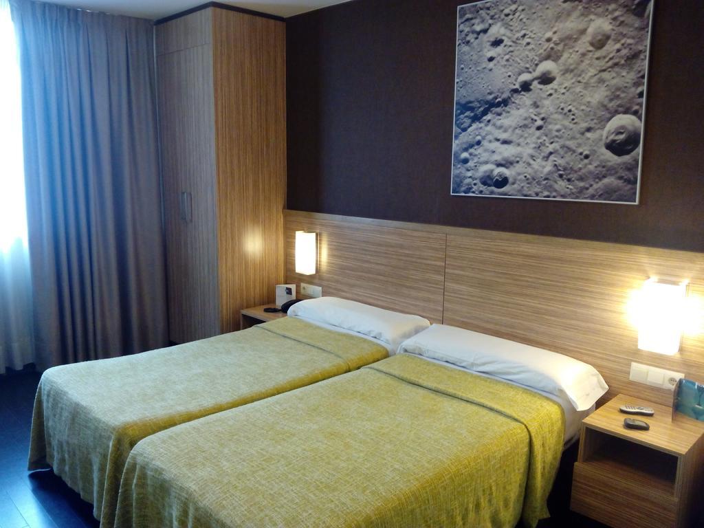 Moon Hotel